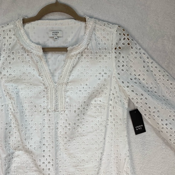 Crown and Ivy White Cotton Eyelet Dress - Picture 3 of 8